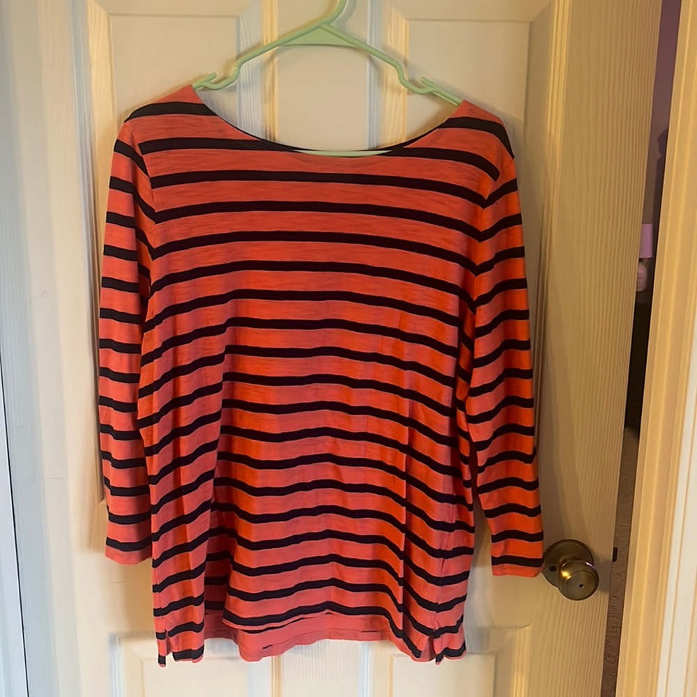 Striped 3/4 sleeve top
